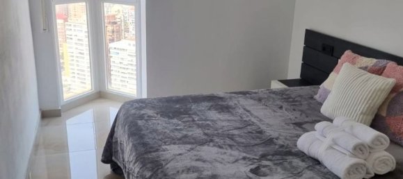 Apartamento de 2 dormitorios en Benidorm, Spain No. 189900 27