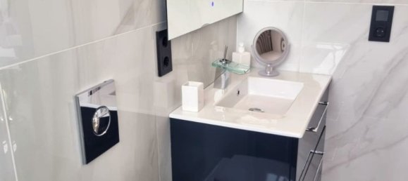 Apartamento de 2 dormitorios en Benidorm, Spain No. 189900 20