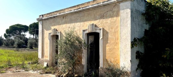 3 rooms House in Matino, Italy No. 228223 2