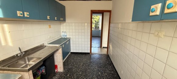 5-Zimmer Wohnung in Genoa, Italy, Nr. 105768 2