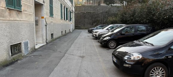 5-Zimmer Wohnung in Genoa, Italy, Nr. 105768 10
