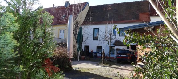 4 bedrooms Building in Saxony, Germany No. 149459 2