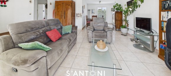 3 bedrooms House in Occitanie, France No. 298609 17