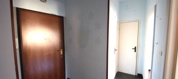 3-Zimmer Wohnung in Genoa, Italy, Nr. 128896 16