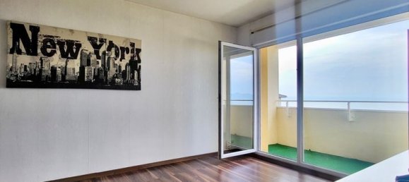 3 bedrooms Apartment in Evian-les-Bains, France No. 335239 4