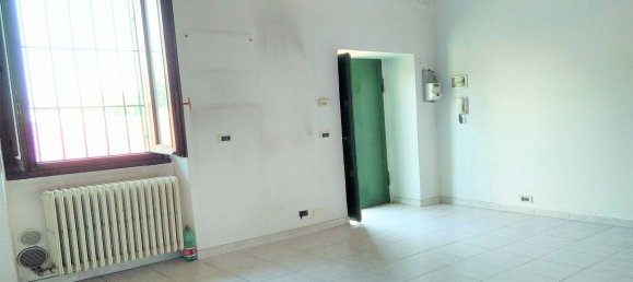 2 Schlafzimmer Wohnung in Rho, Italy, Nr. 82589 5