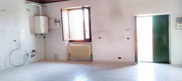 2 Schlafzimmer Wohnung in Rho, Italy, Nr. 82589 13