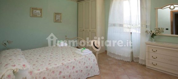 5 bedrooms House in Castiglione di Garfagnana, Italy No. 188141 20