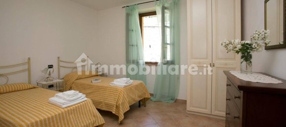 5 bedrooms House in Castiglione di Garfagnana, Italy No. 188141 21