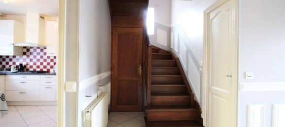 3 غرف نوم منزل في Le Bourget, France رقم 184922 12