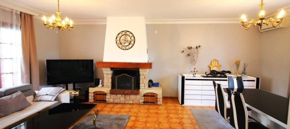 3 غرف نوم منزل في Le Bourget, France رقم 184922 9