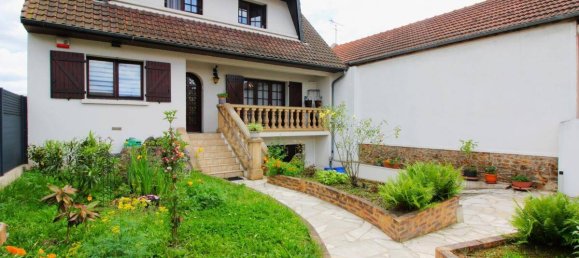 3 غرف نوم منزل في Le Bourget, France رقم 184922 6