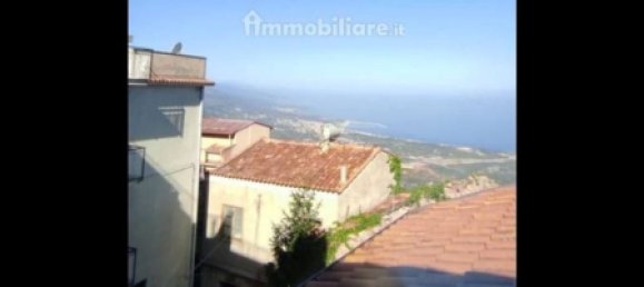 Дом с 4 спальнями в Сан Марко д’Алунцио, Италия № 337798 15