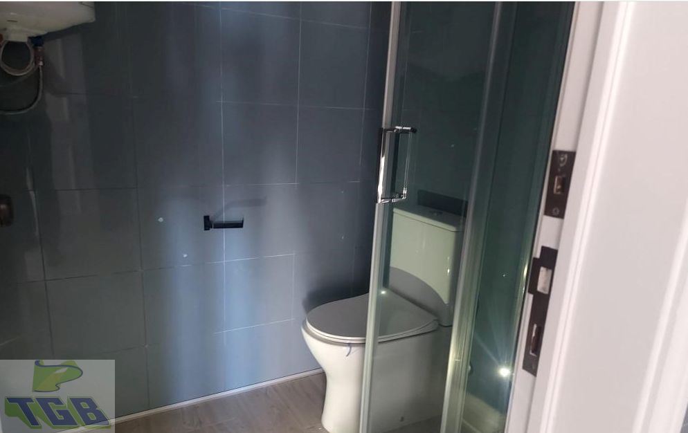 44m² Office in Lisbon, Portugal No. 94100