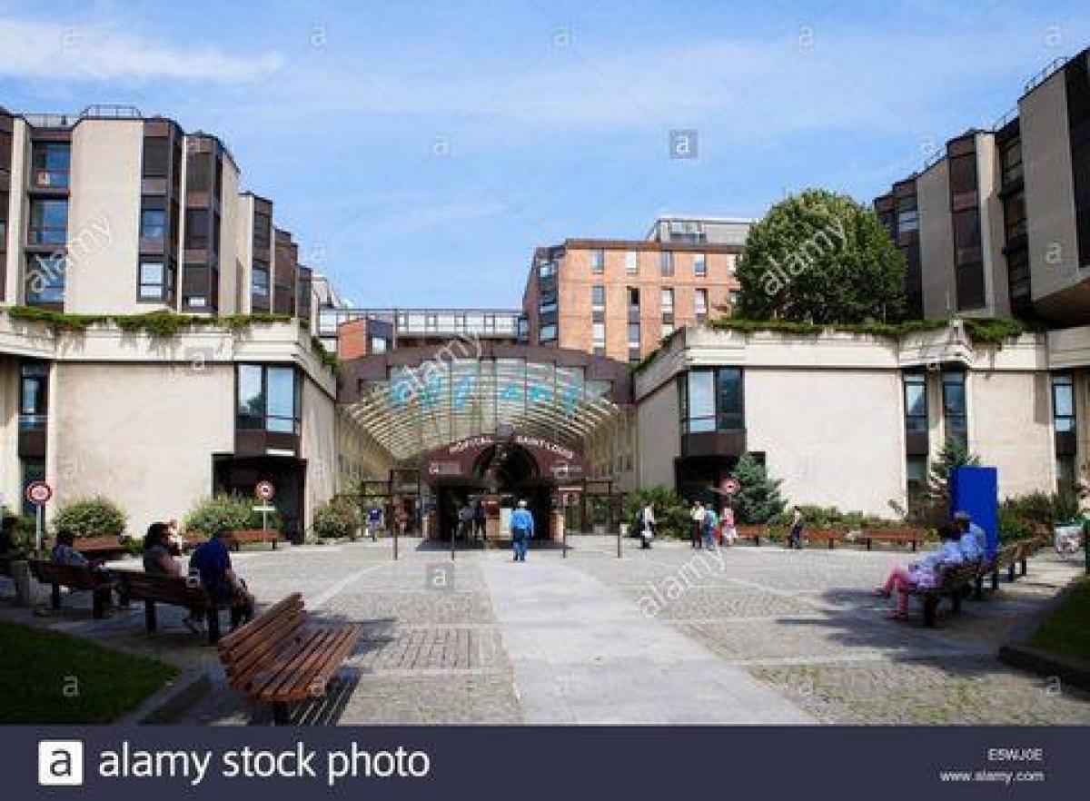 Tienda en Troyes, France 12 m² No. 20018