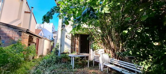 2 bedrooms House in Cachan, France No. 172942 2