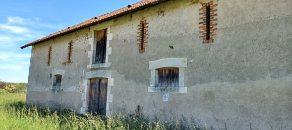 4 bedrooms House in Argenvieres, France No. 64986 3