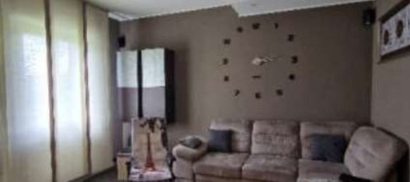 3-salle Appartement à Montorfano, Italy No. 3895 4