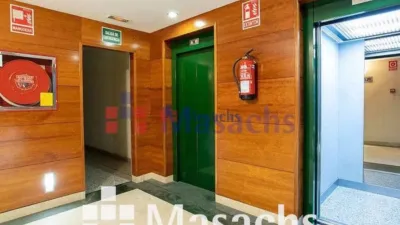 506m² Office in Cerdanyola Del Valles, Spain No. 206258