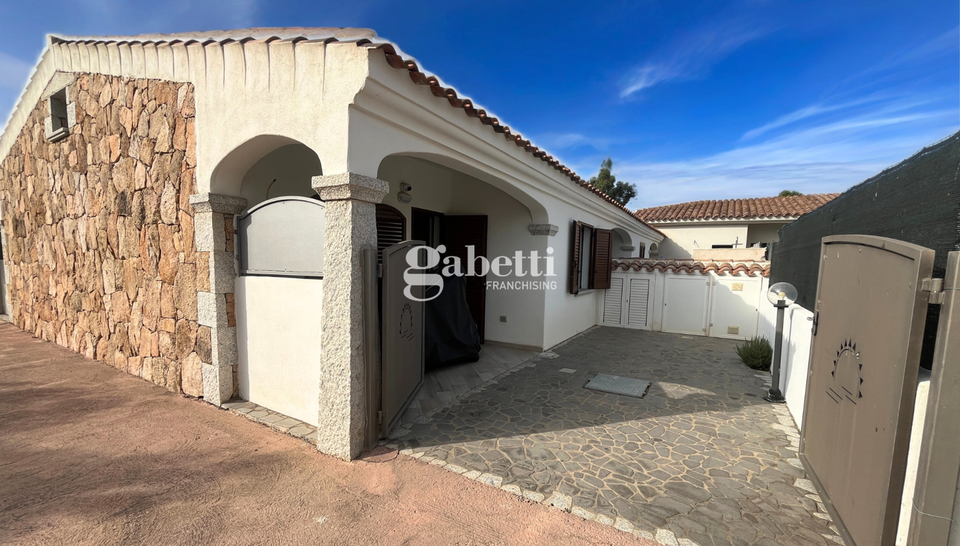 2 bedrooms House in Budoni, Italy No. 344788