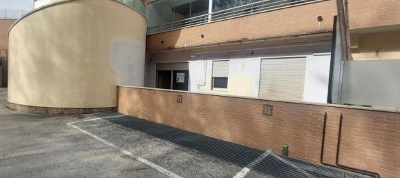 مكتب في San Giovanni Teatino, Italy 97متر مربع رقم 372515 2