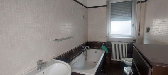 مكتب في San Giovanni Teatino, Italy 97متر مربع رقم 372515 8