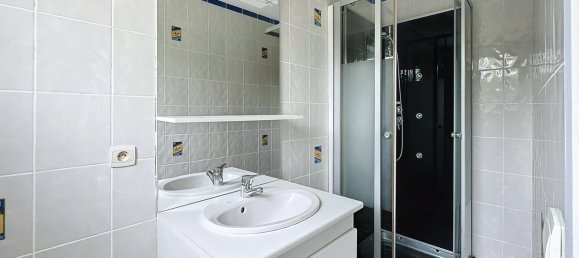 4 Schlafzimmer Haus in Courtenay, France, Nr. 245986 3