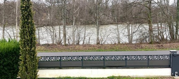 4 Schlafzimmer Haus in Courtenay, France, Nr. 245986 10