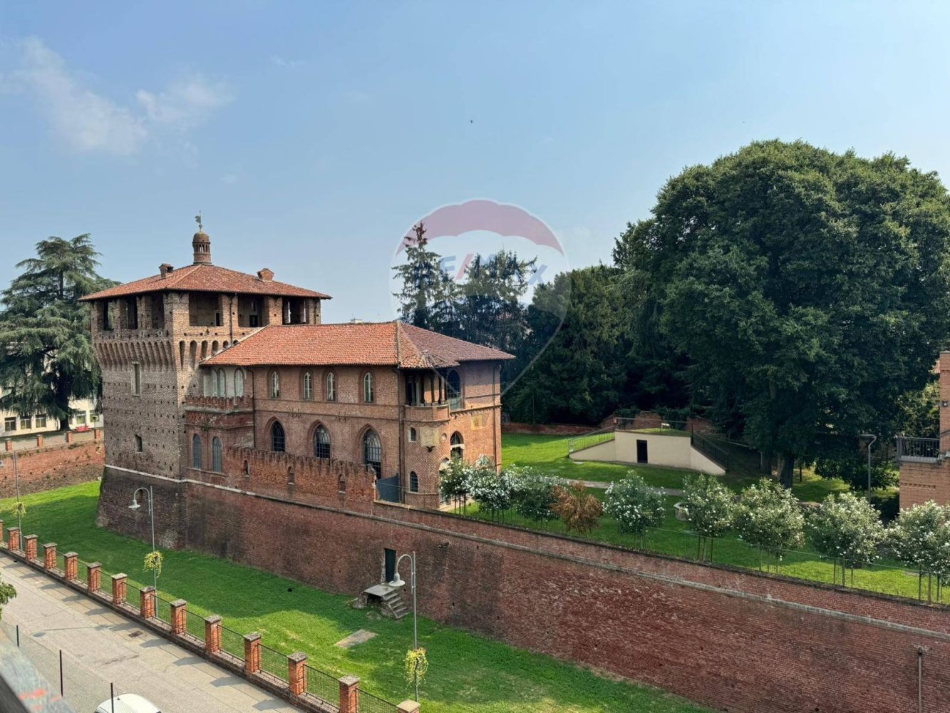 12 bedrooms Castles in Galliate, Italy No. 380087