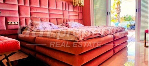 4 bedrooms Villa in Adeje, Spain No. 126329 9