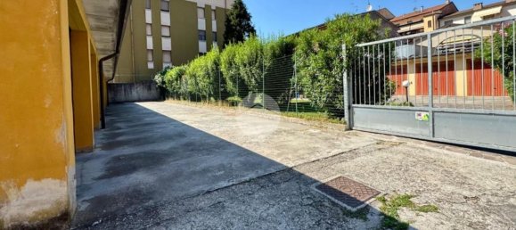 16m² Garage in Cremona, Italy No. 361939 11