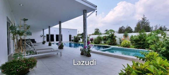 3 bedrooms Villa in Pattaya, Thailand No. 13334 2