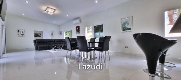 3 bedrooms Villa in Pattaya, Thailand No. 13334 9