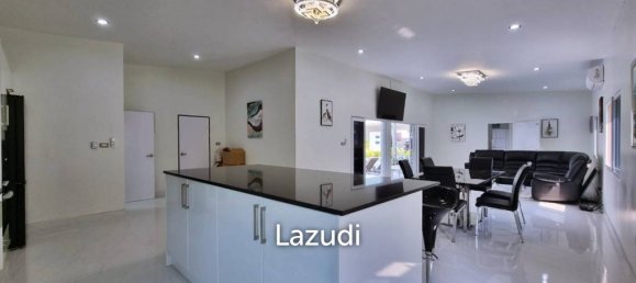 3 bedrooms Villa in Pattaya, Thailand No. 13334 10