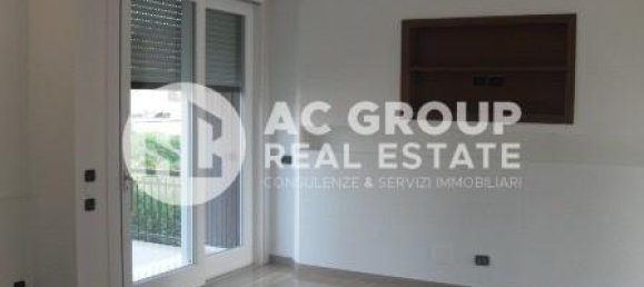 5-salle Villa à Uboldo, Italy No. 68892 10