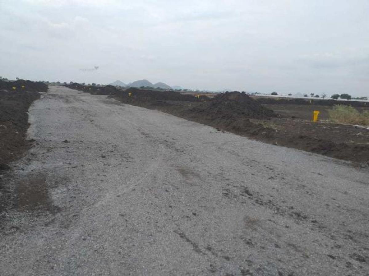  Land in Guntur, India No. 37621