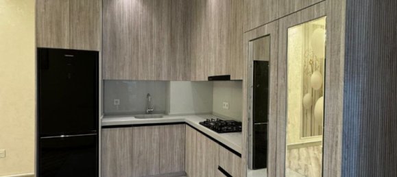 Квартира с 2 спальнями в Насиминский район, Азербайджан № 1582 2