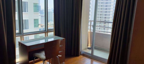 3 bedrooms Condo in Pathum Wan, Thailand No. 10447 2