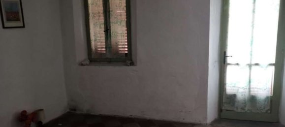 4 bedrooms House in Bagnasco, Italy No. 77625 6