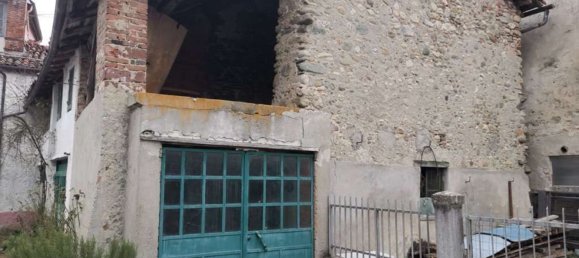 4 bedrooms House in Bagnasco, Italy No. 77625 2