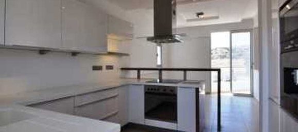 4 bedrooms Apartment in Germasogeia, Cyprus No. 7797 8