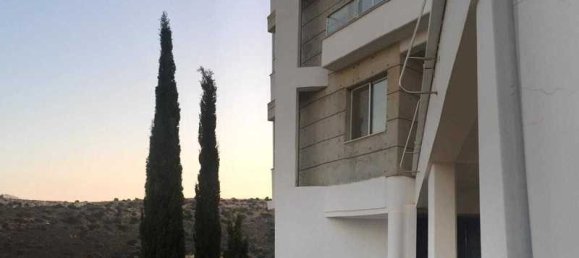 4 bedrooms Apartment in Germasogeia, Cyprus No. 7797 4