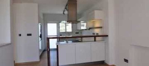 4 bedrooms Apartment in Germasogeia, Cyprus No. 7797 10