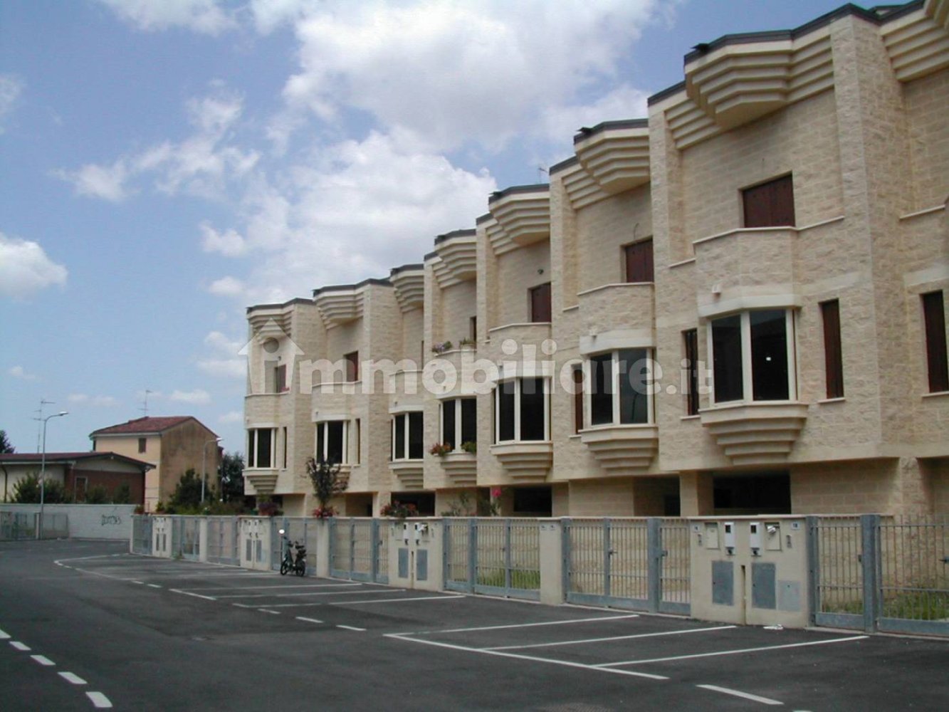 Villa T2 em Cremona, Italy N.º 228319