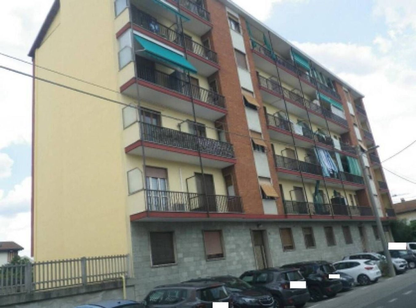 2 rooms Apartment in Chivasso, Italy No. 202518