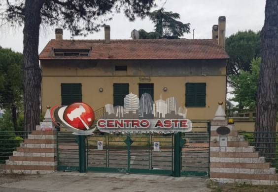 5-salle Propriété commerciale à Pesaro, Italy No. 101242