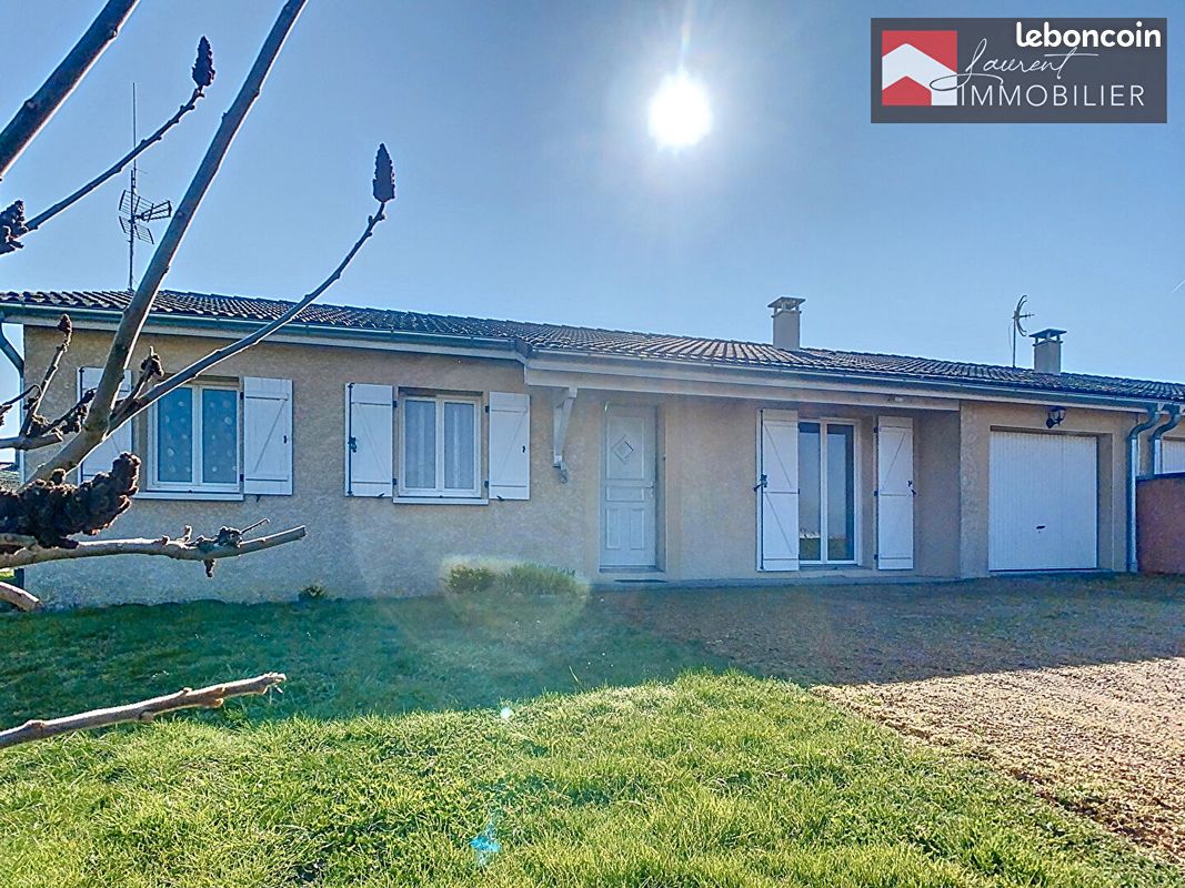 Вилла с 3 спальнями в Сен-Бенинь, Франция № 205179