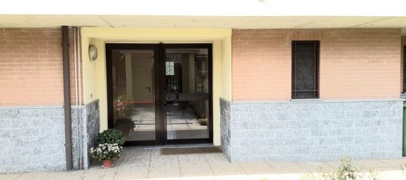 Квартира с 2 комнатами в Чериано Лагетто, Италия № 277945 3