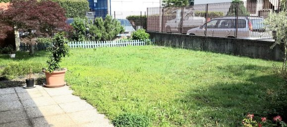 Квартира с 2 комнатами в Чериано Лагетто, Италия № 277945 5