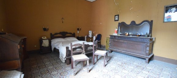 Дом с 10 комнатами в Макомер, Италия № 255825 12